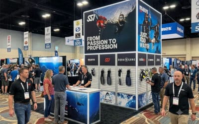 Using Tower Displays As Multifunctional Brand Landmarks