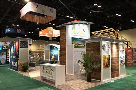 PETS Global_custom display_450x300 exhibit_rental_20x20_300x250